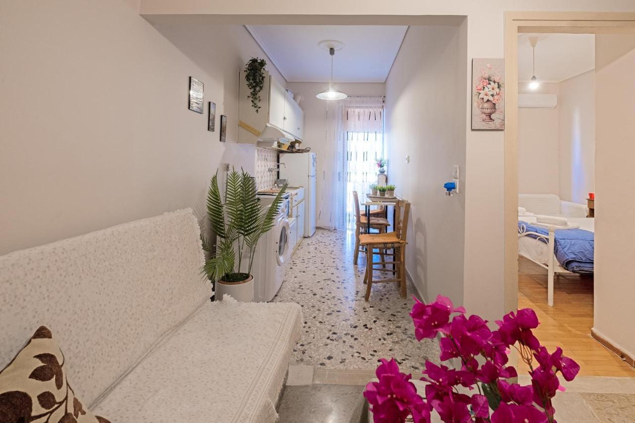 Serenity & Cozy Apartment Kalamata Exteriör bild